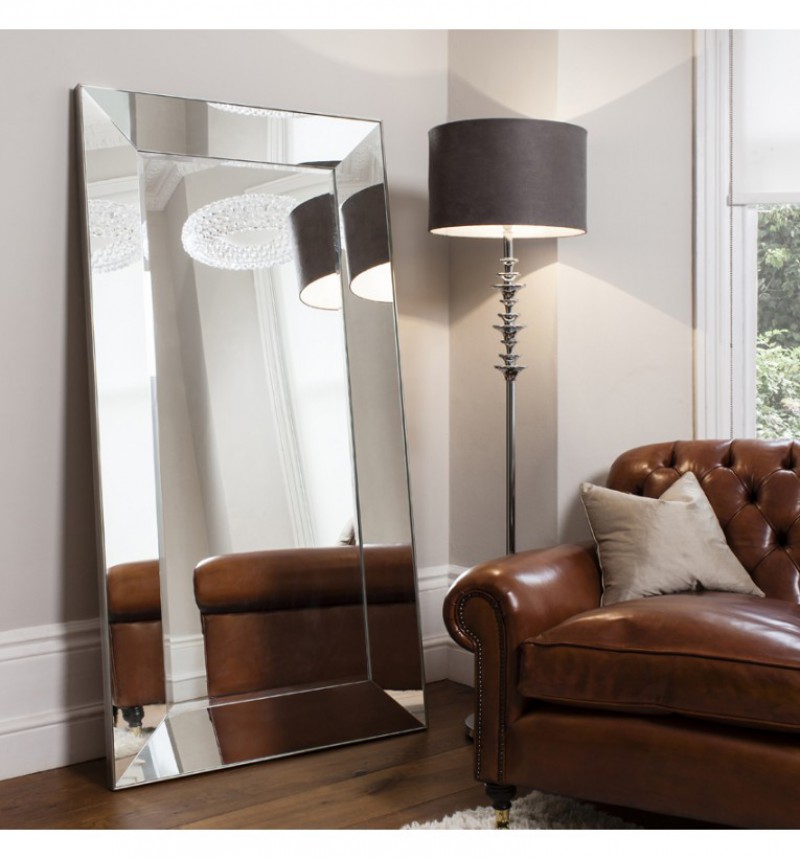 Gallery Vasto Leaner Mirror