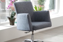 Fama Elvis Casual Chair