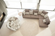 Fama Nadine Sofa