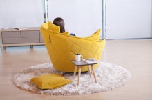 Fama Volta Armchair