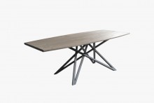 Qualita Korgen Dining Table